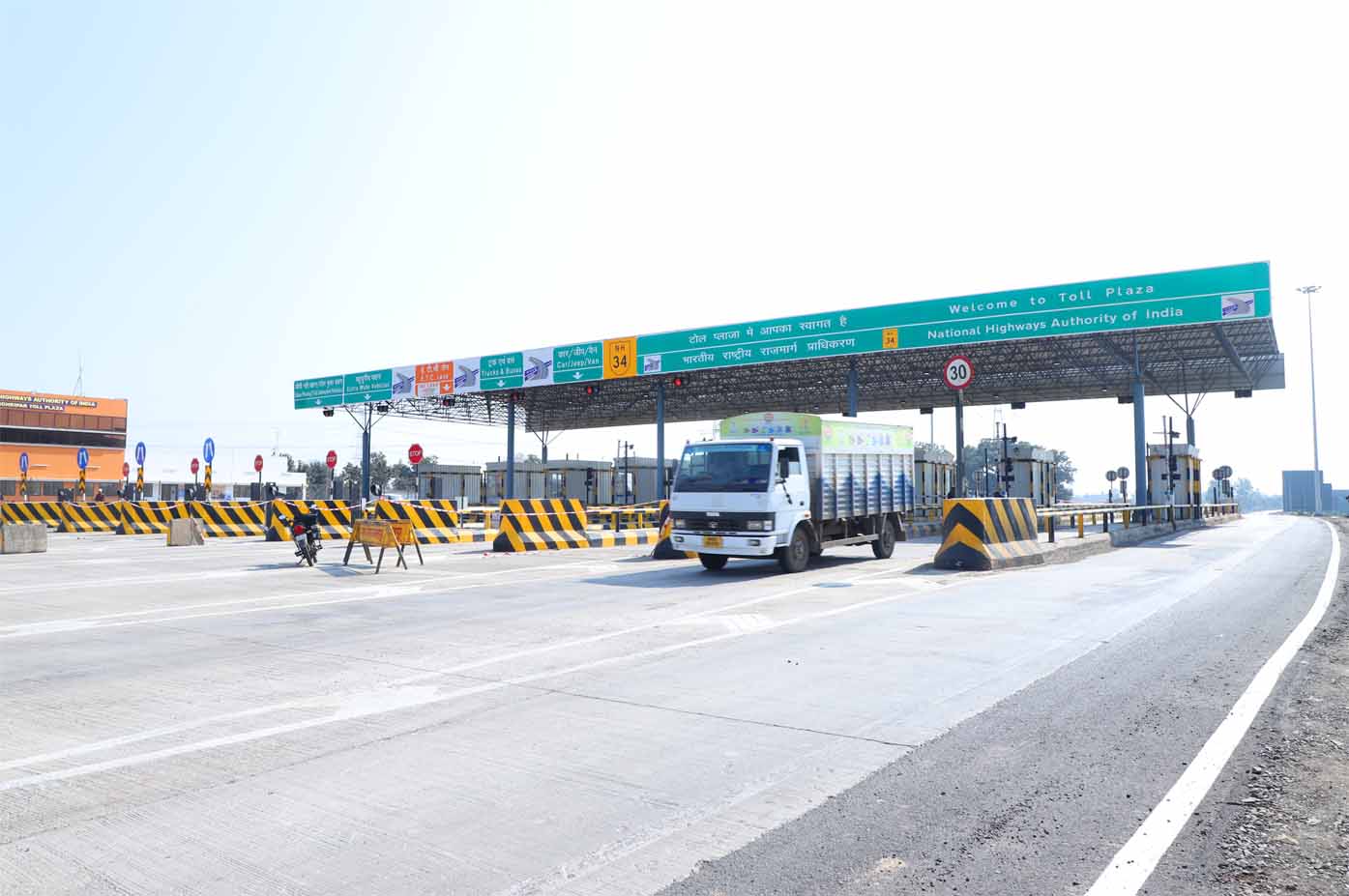 Bahoripar-toll-plaza